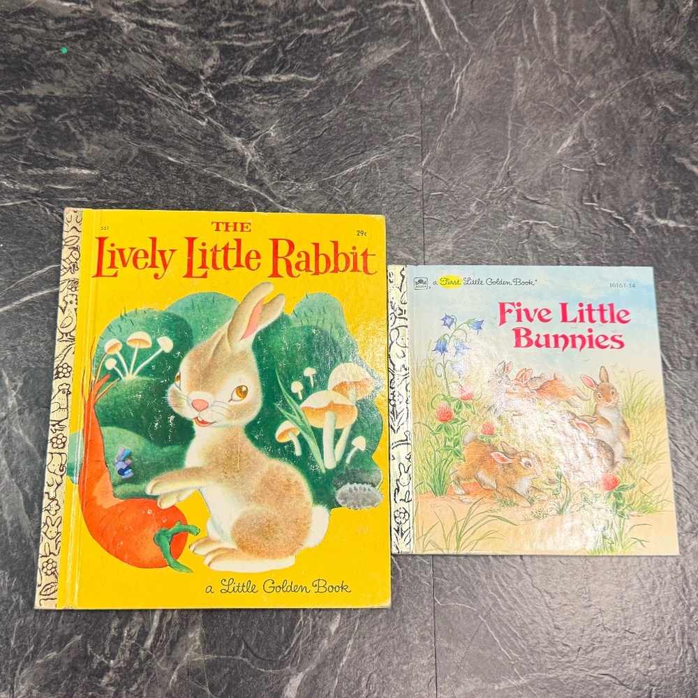 WESTERN PUBLISHING COMPANY A Little Golden Book Lot (8 Books) - Picture 14 of 16